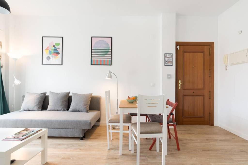 City Breaks In Malaga Downtown Apartment Екстериор снимка